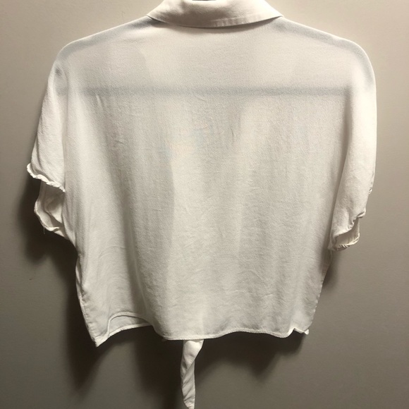 Aritzia Wilfred Free The Tie-Front Blouse - Picture 5 of 7